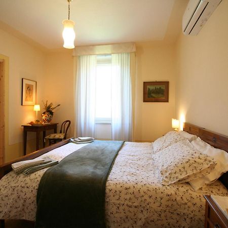 Cantoquinto Bed And Breakfast Fivizzano Exterior photo