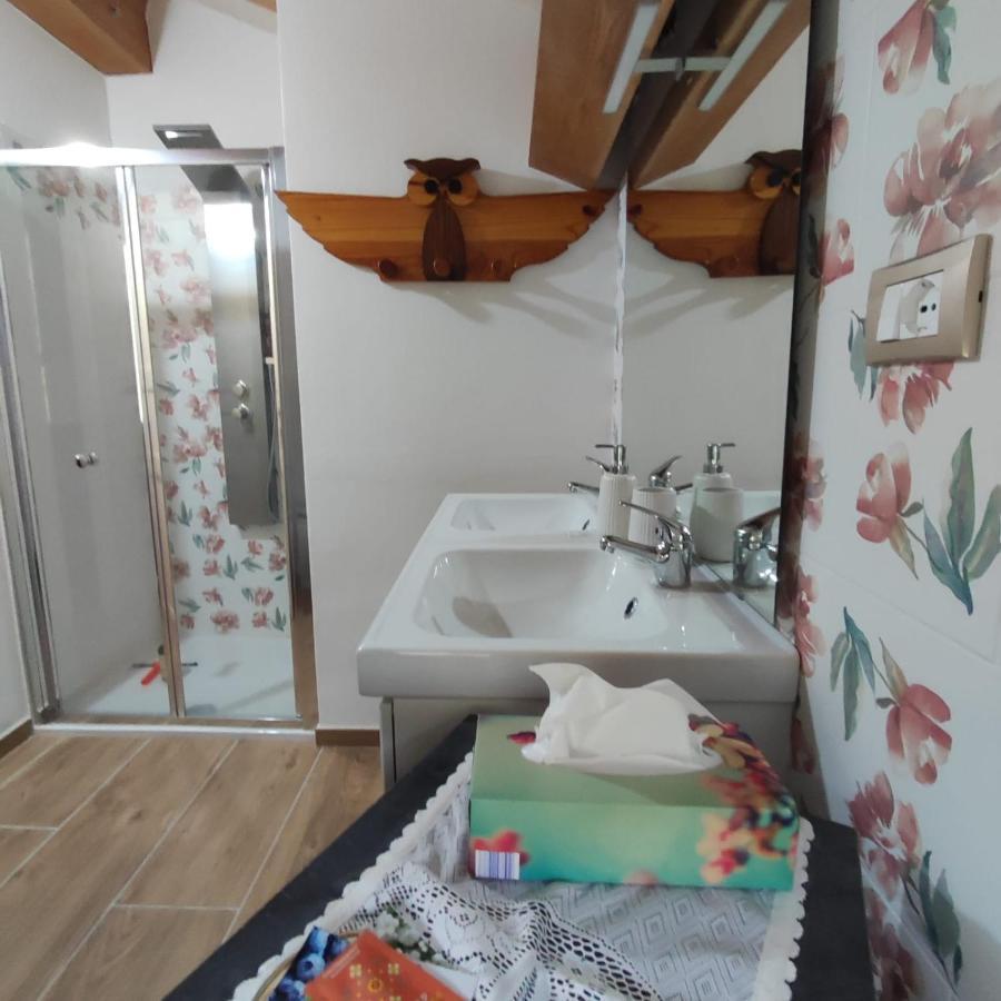 Cantoquinto Bed And Breakfast Fivizzano Exterior photo