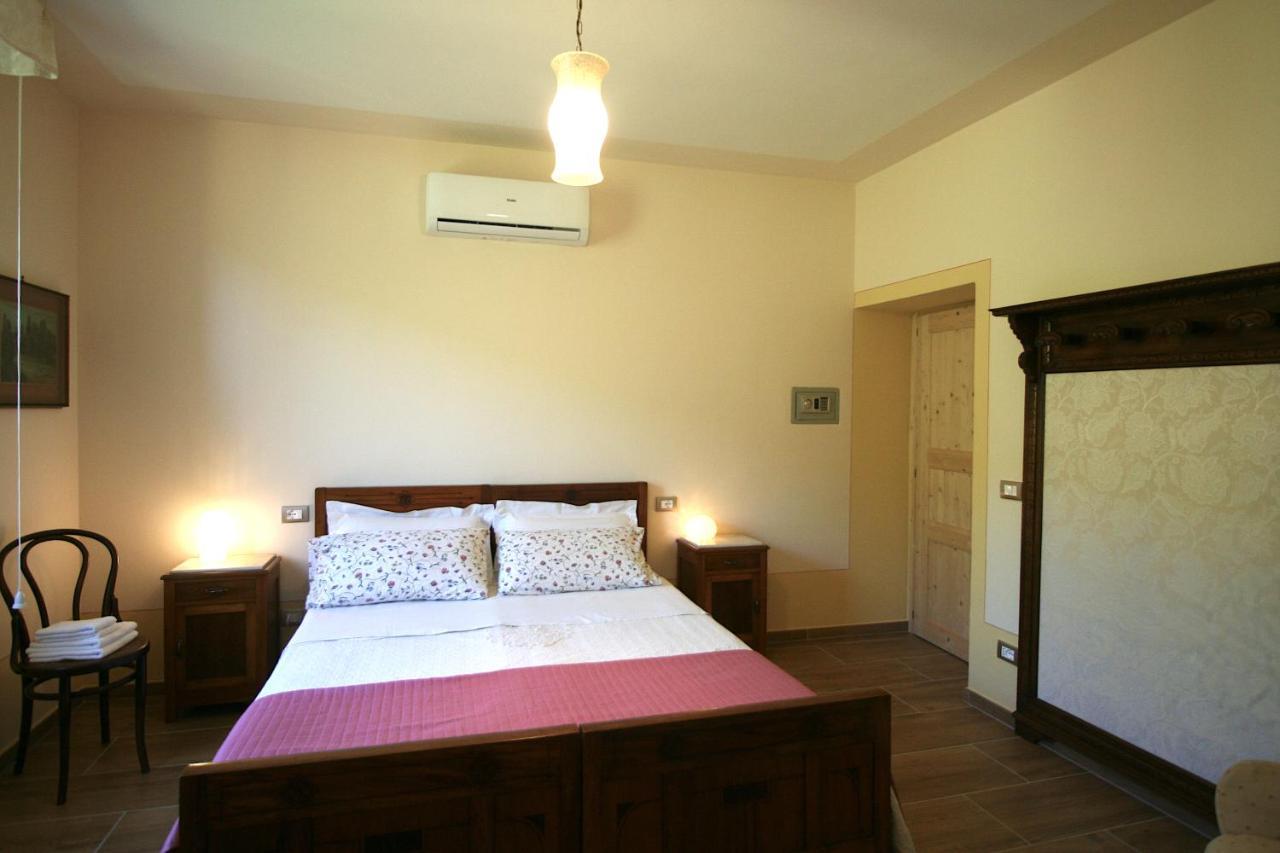 Cantoquinto Bed And Breakfast Fivizzano Exterior photo