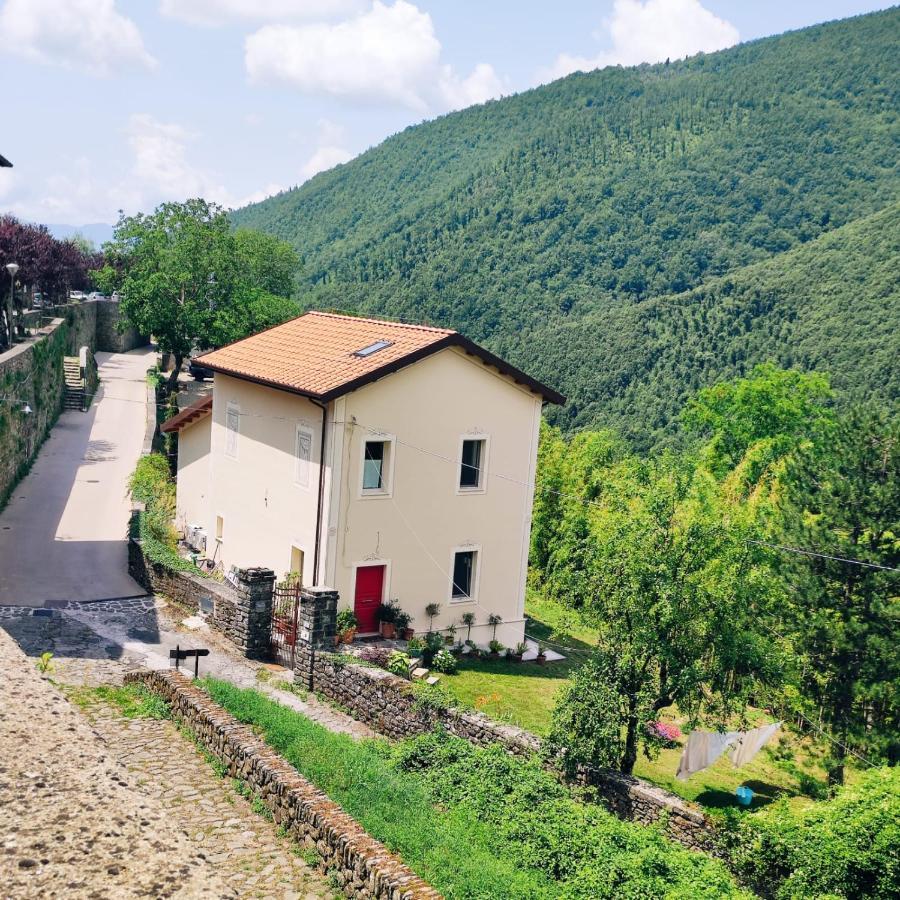Cantoquinto Bed And Breakfast Fivizzano Exterior photo